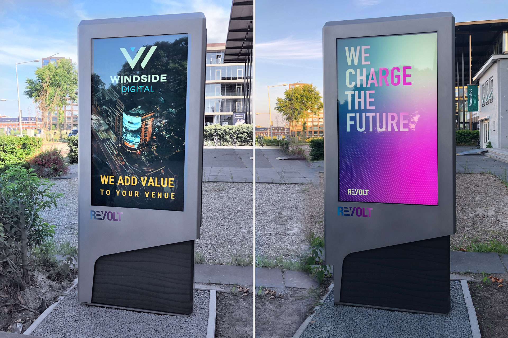 Windside dooh digital-out-of-home Revolt laadpaal